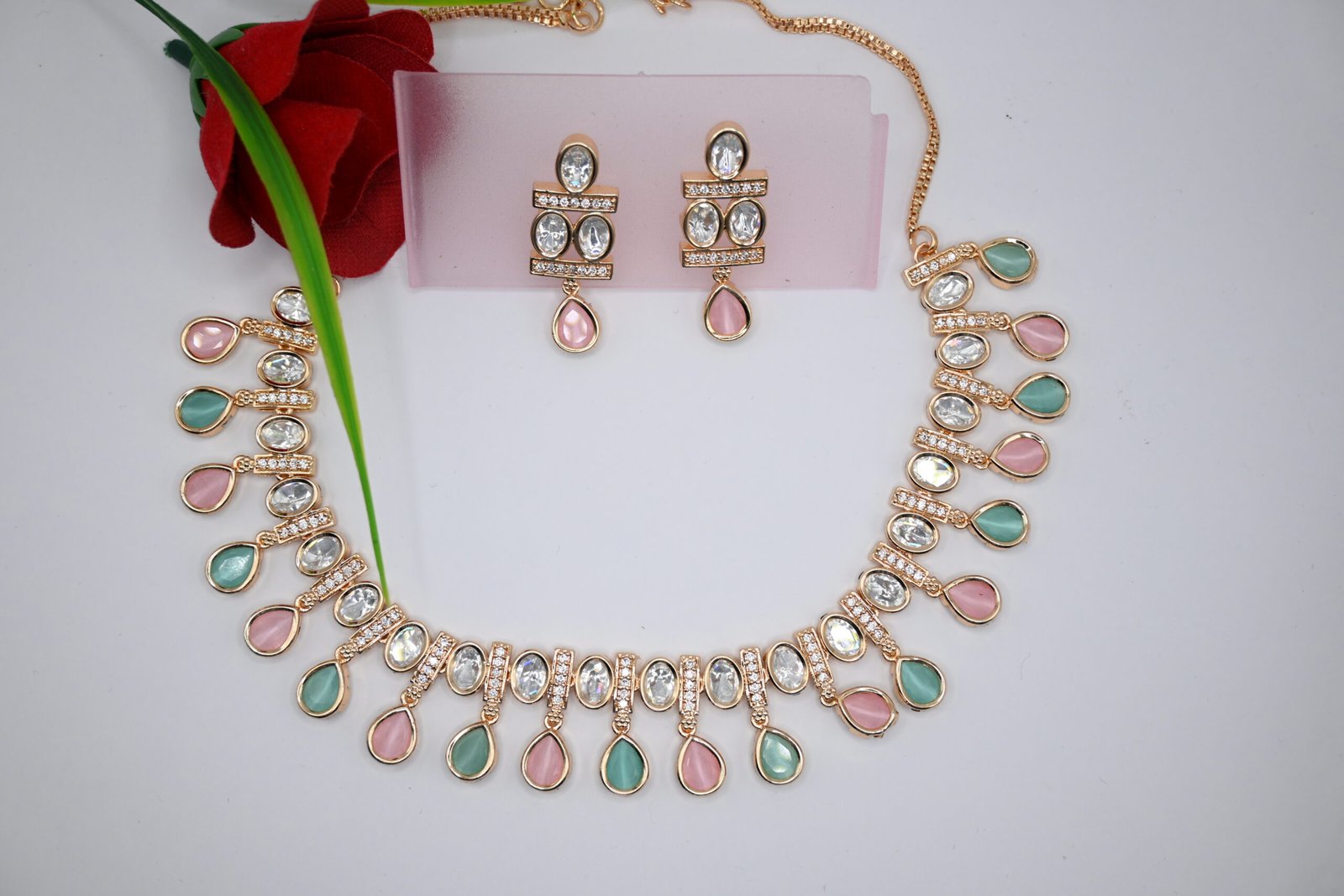Pastel Shade Kundan Jewelry - Image 3