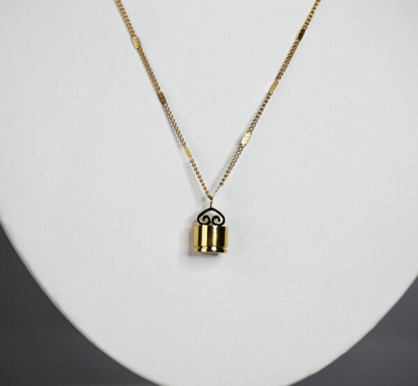 Chain Lock Pendant Set - Image 2