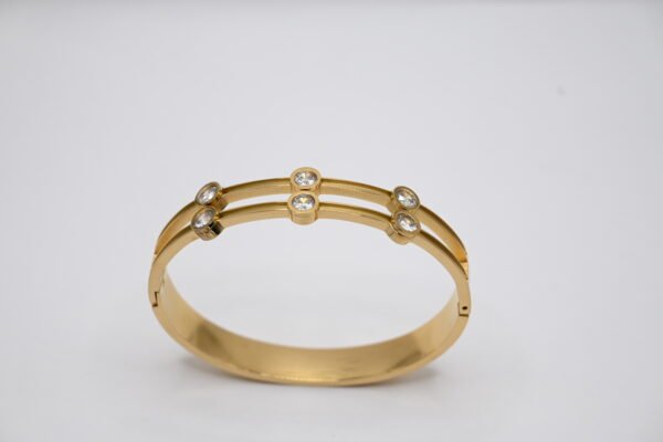 Dazzling Stone Bracelet - Image 4