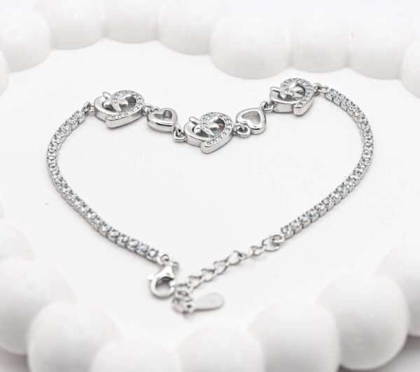 💖 CZ Heart Bracelet