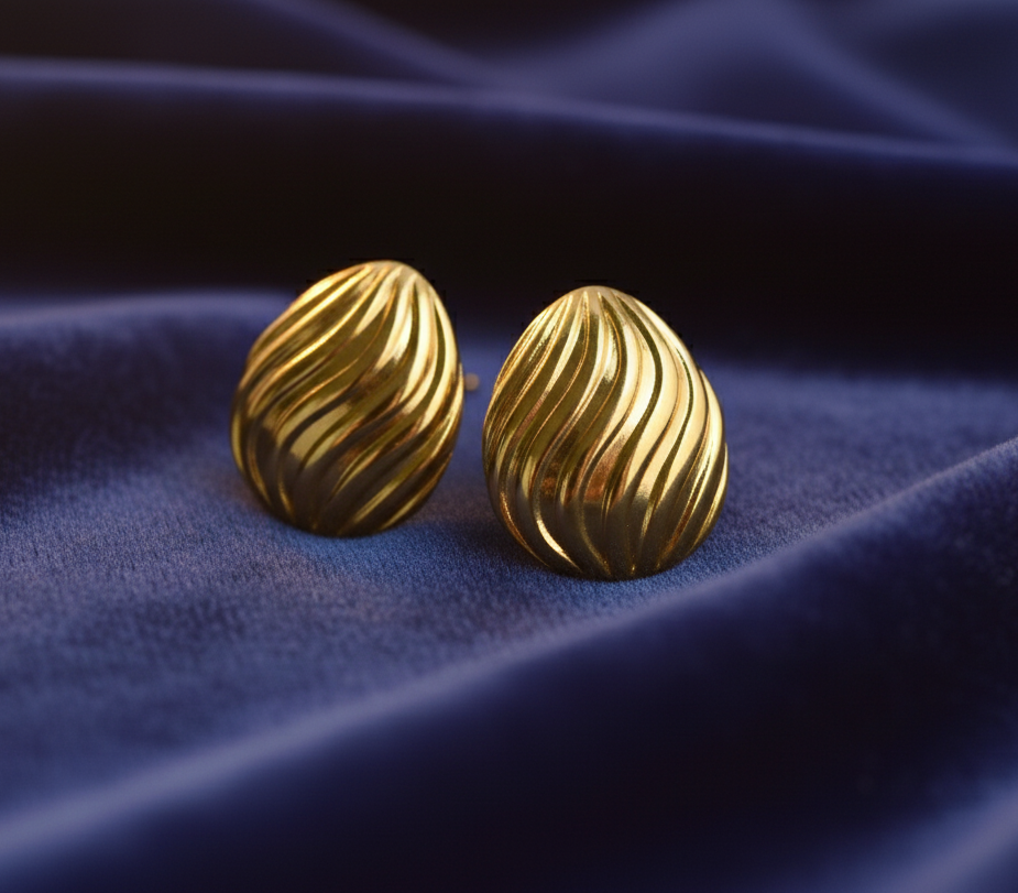 Urban Chic Oval Studs