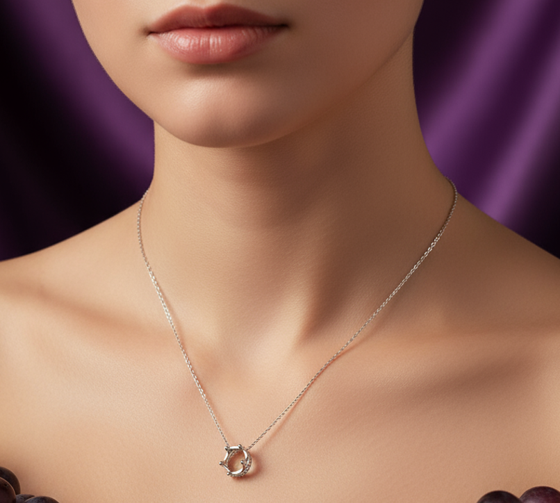 Silver Crown Pendant Set