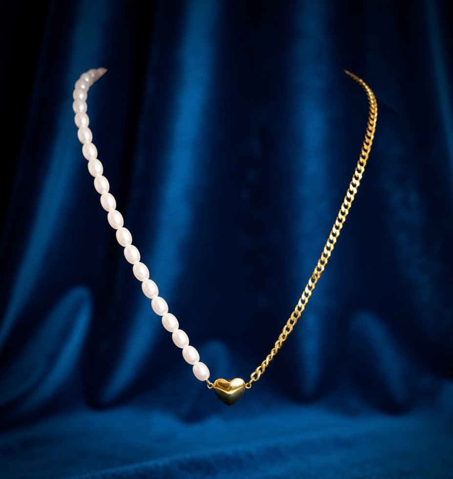 Aurora Pearl Bold Necklace - Image 2